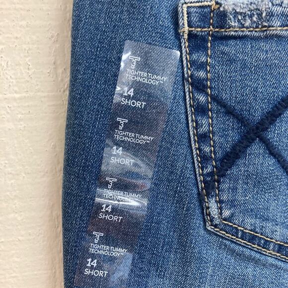 New Lane Bryant Jeans Skinny Women's 14 Short - Picture 9 of 10